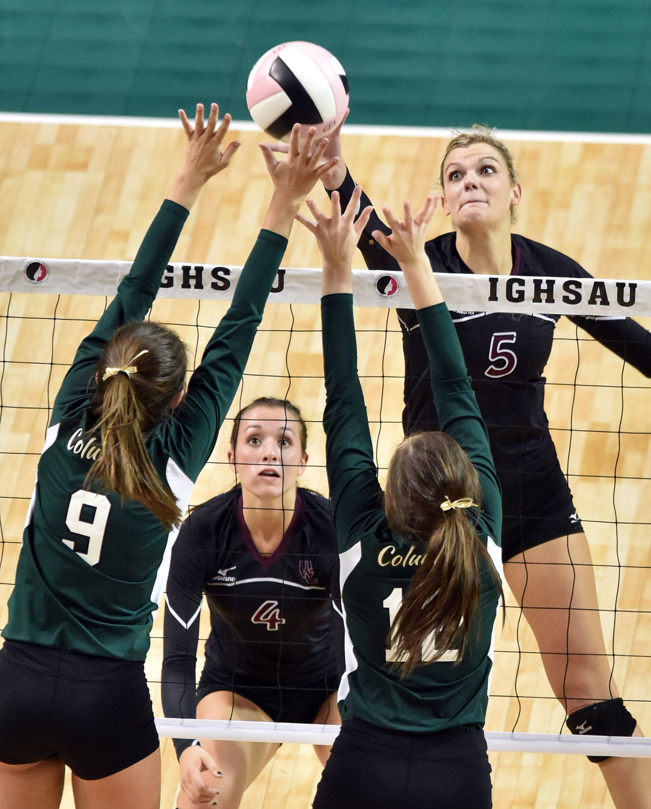 Western Christian vs Waterloo Columbus state volleyball